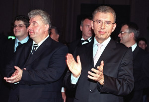 Conturile României din SUA, blocate o lună de frații Micula